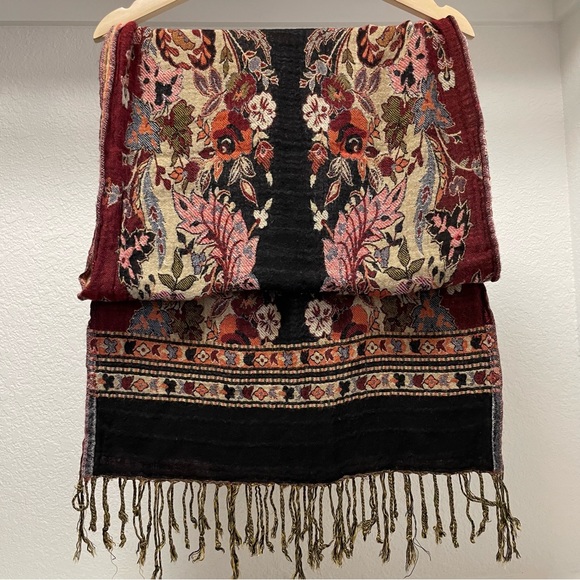 LODIS Bliss Leather Tote with Wristlet in Black & Brocade Scarf~Accessory Bundle - Picture 11 of 13